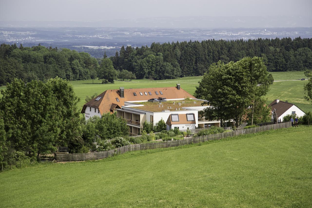 Отель Berggasthof Hoechsten Illmensee Экстерьер фото